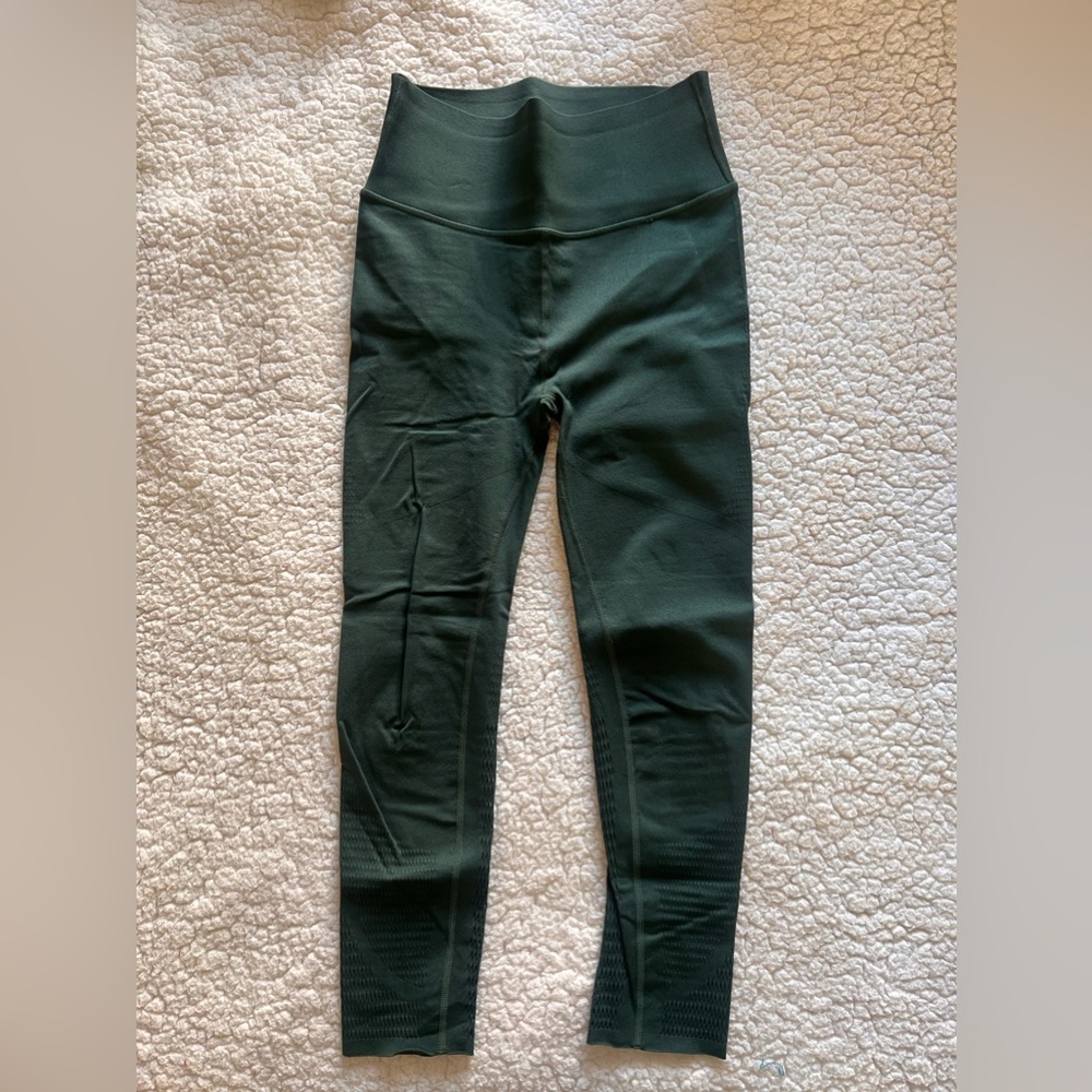 Fabletics Green Yoga Pants/ Leggings